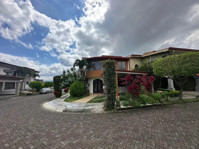 Venta de casa en San Pablo de Heredia